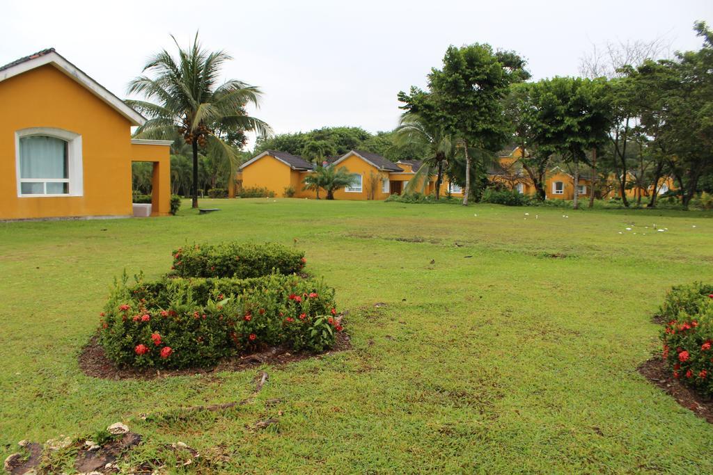 Amatique Bay Hotel Puerto Barrios Exterior photo